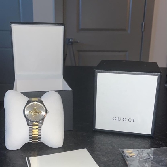 GUCCI: G-timeless watch, 38mm - Picture 2 of 13